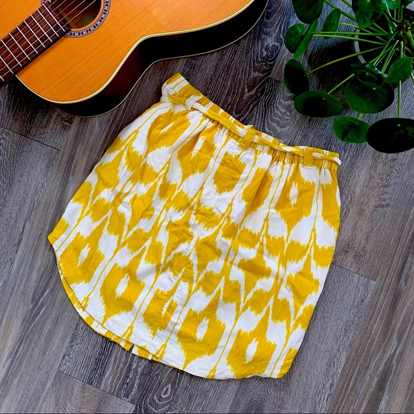 Ann Taylor LOFT patterned skirt - Picture 3 of 4